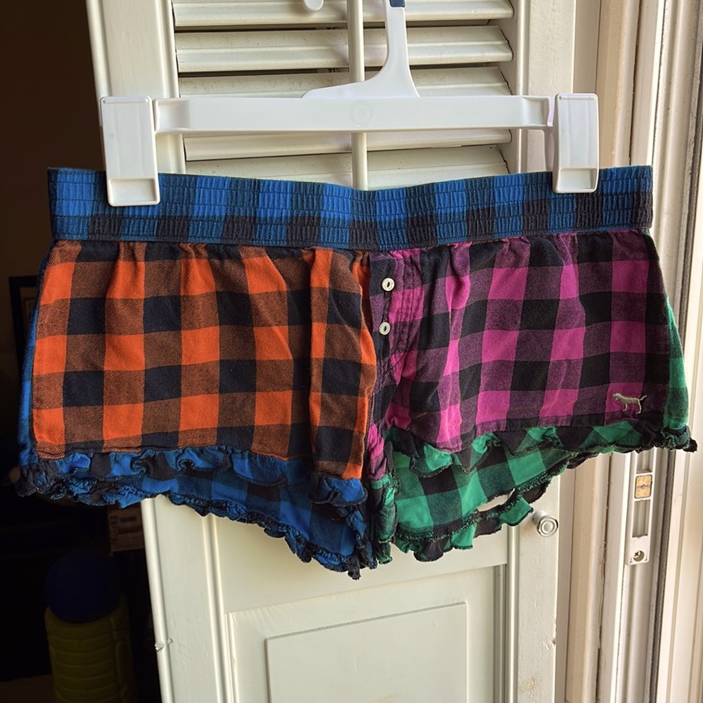 VS Pink Plaid Shorts